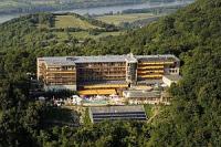 Hotel Silvanus Visegrad - Panoramahotel mit Blick auf dem Donau Silvanus**** Hotel Visegrad - Wellnesshotel mit Sonderangeboten im Donau-Knie in Visegrad mit Panoramablick auf die Donau - Visegrad