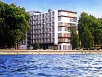 Siofok Hotel Hungaria direkt am Ufer des Balatons. Plattensee ✔️ Hotel Hungaria** Siofok - Ermäßigtes Hotel am Plattensee - Siofok