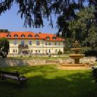 4-Sterne Schloßhotel Grof Degenfeld 4-Sterne Schloßhotel Grof Degenfeld