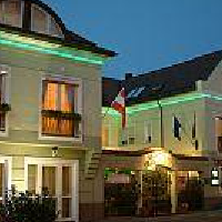 Elegantes und romantisches 4-Sterne-Hotel in Papa - Hotel Villa Classica Papa